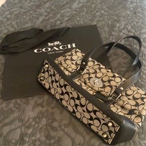 Coach Purse. Excellent Condition! 13”Lx9”Lx5”W Roomy & classy! Includes receipt.